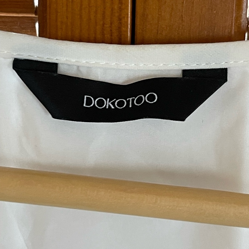 Dokotoo Dress White like new no tags - Picture 7 of 9